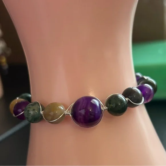 Hand Crafted Purple and African Agate 12 and 8 mm. Bracelet. New. - Picture 7 of 9